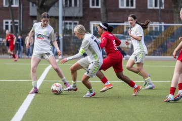 Bild 140 - wBJ Eimsbuettler TV - SV Werder Bremen : Ergebnis: 0:1